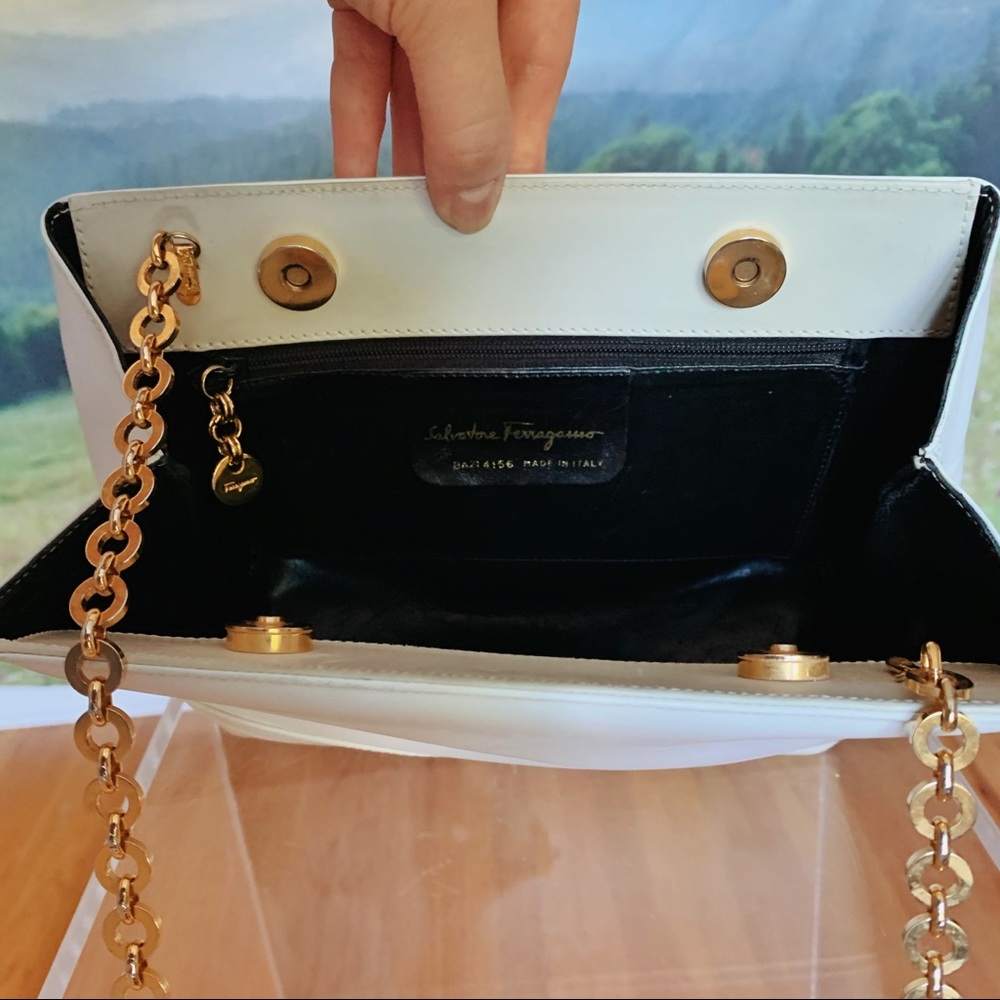 Salvatore Ferragamo White and Cream Crossbody Bag - Picture 3 of 9